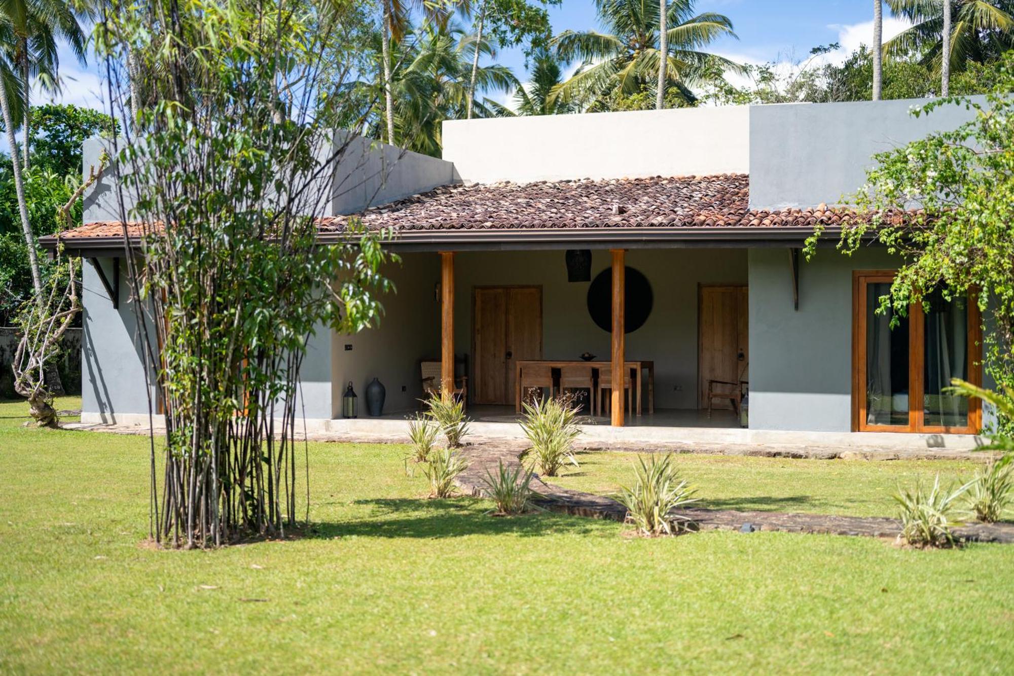 Wirdana Resort & Spa Boossa Exterior photo